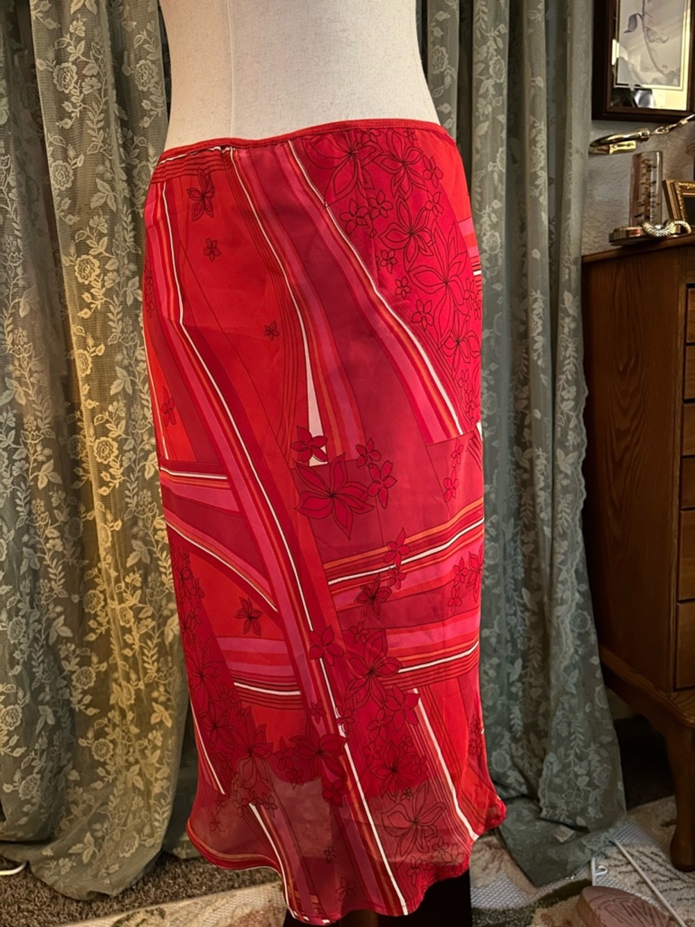 Vintage Red and Pink Floral Stripe Midi Skirt - Picture 2 of 4